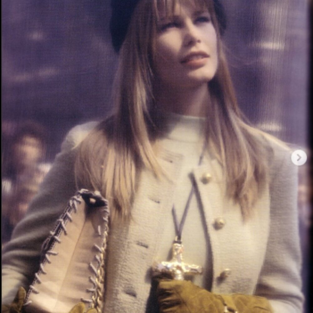 Chanel 1993 Claudia Schiffer Ad Campaign boucle Ecru Jacket Size 46